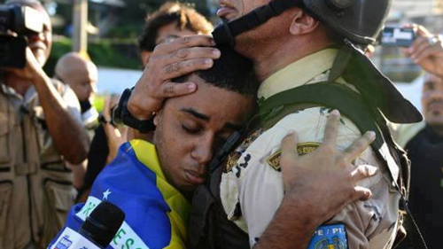 O blog Abordagem Policial, administrado pelo tenente da PM Danillo Ferreira, ganhou maior repercussão nacional durante as manifestações ocorridas em junho deste ano.