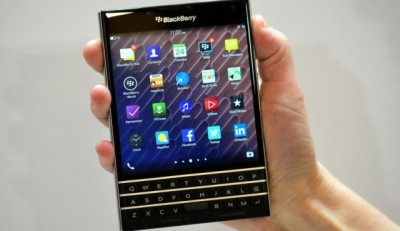 Blackberry-compra-o-seu-iPhone-e-te-propoe-o-novo-Passport-Digai