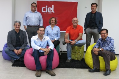 Em pé: Sergio Soares (ISITICS), Jones Albuquerque (DEINFO/UFRPE) Sentados: Sergio Cavalcante (CESAR), André Santos (CIn/UFPE), Ana Carolina Salgado (CESAR.EDU), Silvio Meira (IKEWAI) e Marcos Primo (FG)